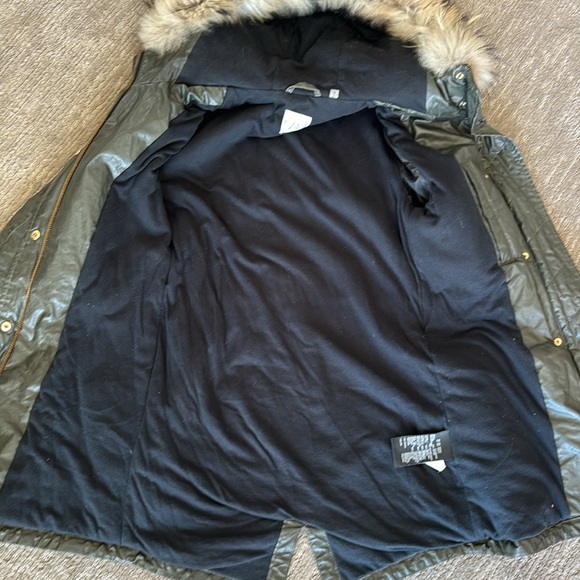 SAM. Waxed Hudson Parka in Drab Green - Picture 11 of 16